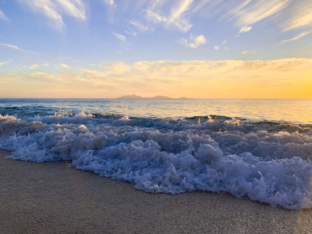 Monserrat Sunset, Antigua